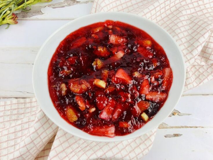How to make this fresh cranberry and orange relish recipe