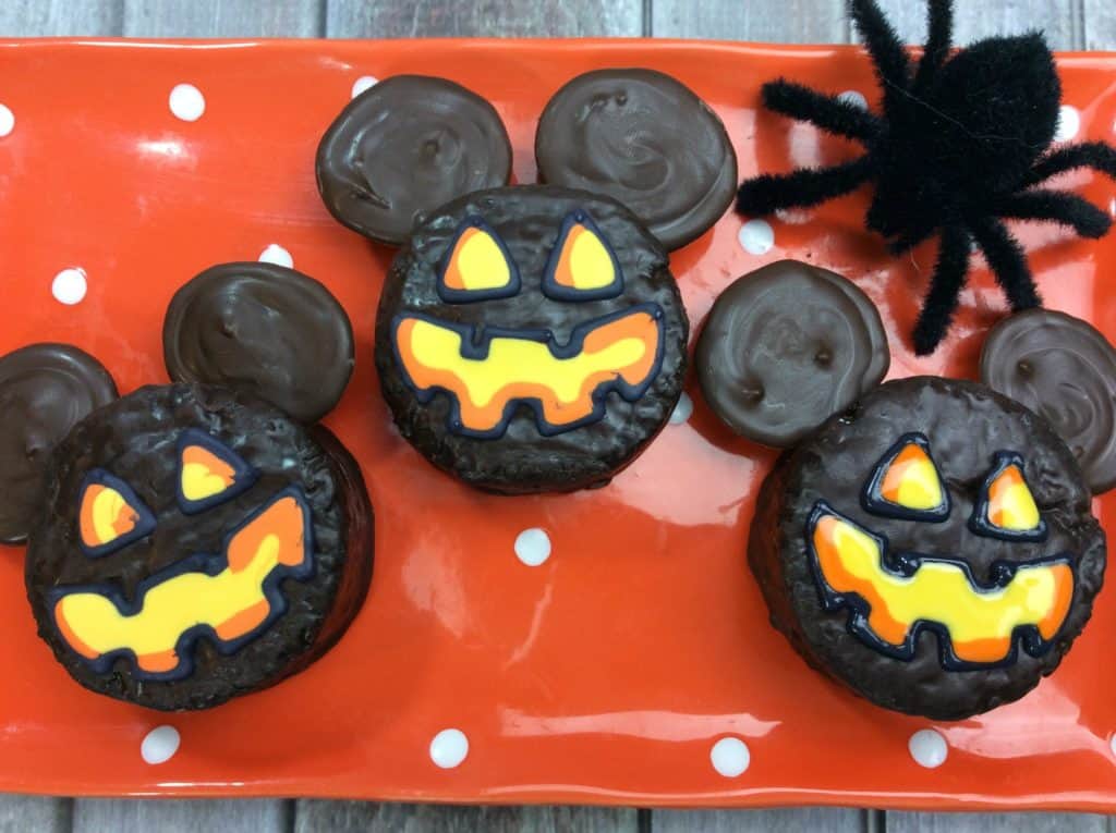 Mickey Mouse Ding Dongs Jack-O-Lantern Treat