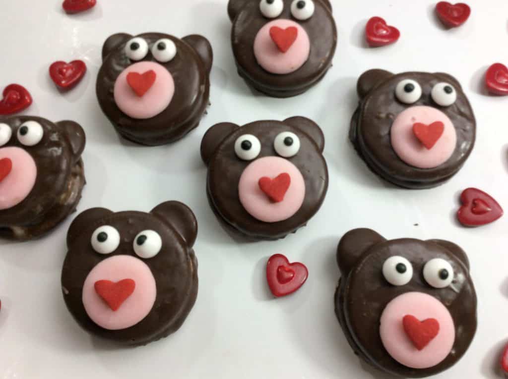 Whimsical Teddy Bear Oreo Cookies
