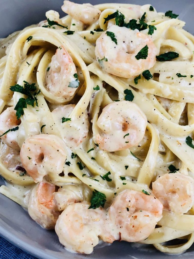 Instant pot shrimp alfredo plated and ready to serve