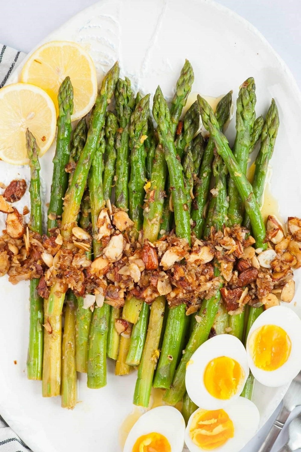 Asparagus Almondine