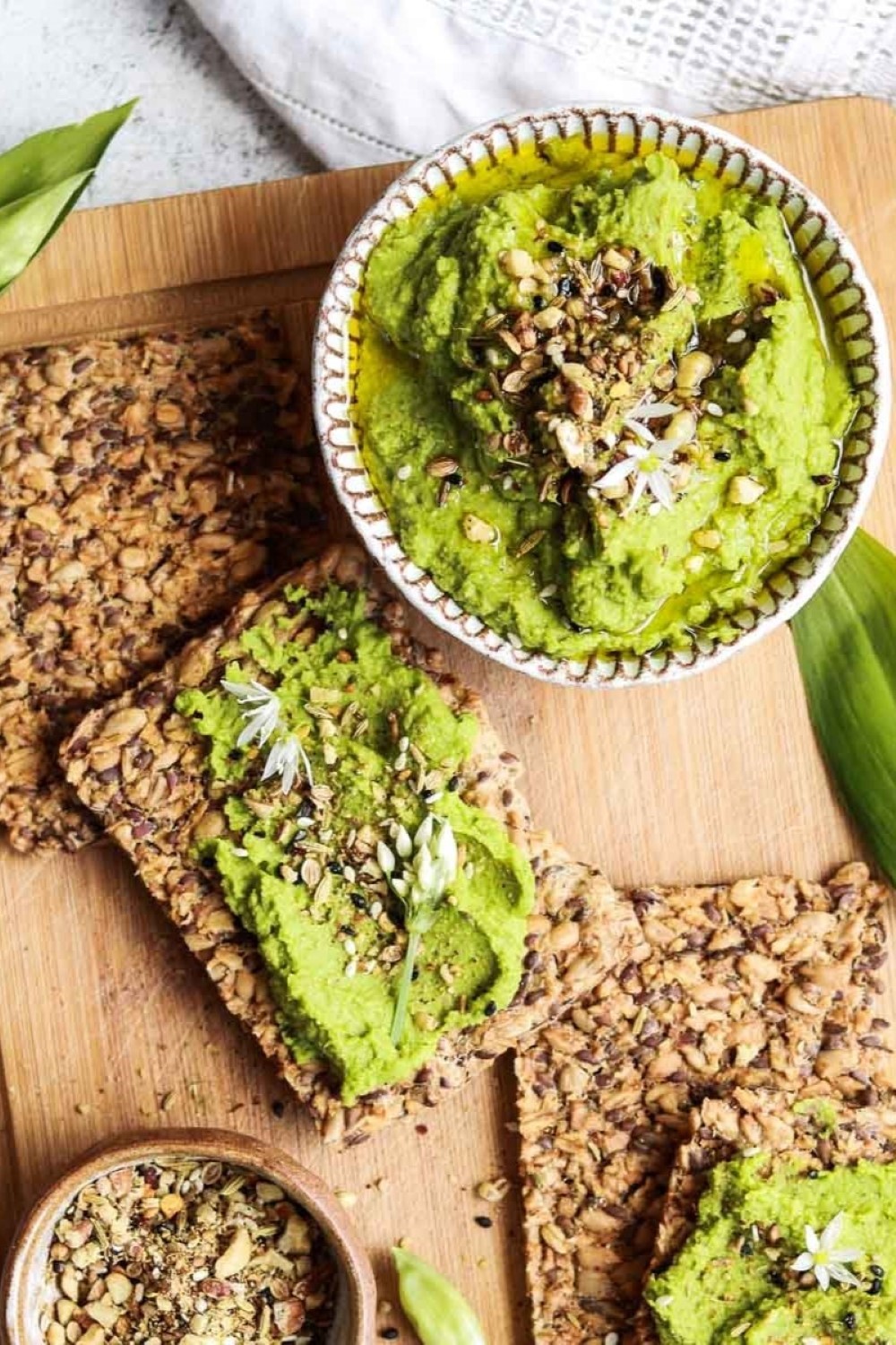 Easy Wild Garlic Hummus